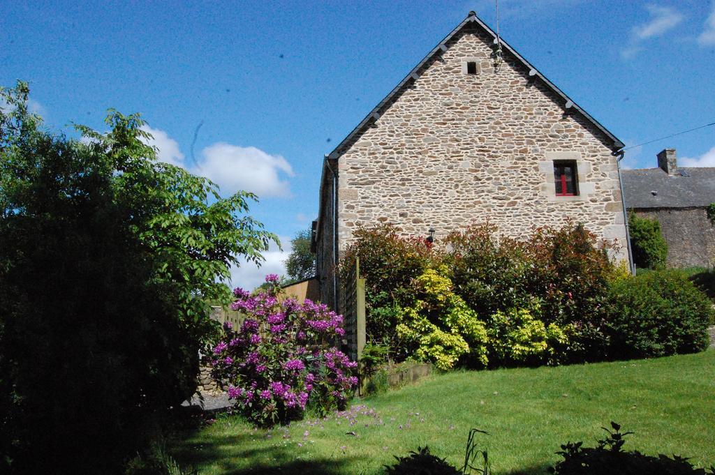 Maison D'Hotes & Gites Domaine De La Garaye ディナン 部屋 写真