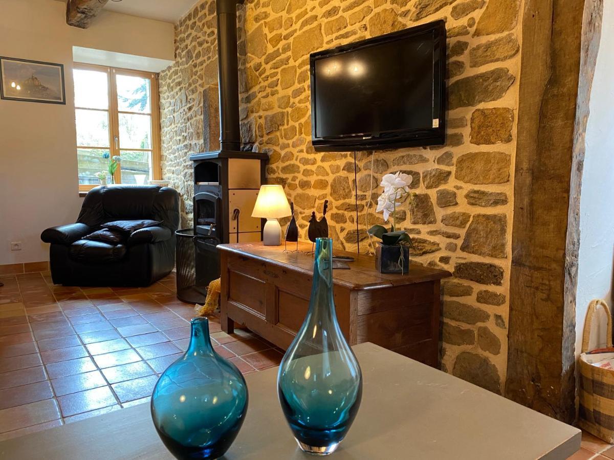 Maison D'Hotes & Gites Domaine De La Garaye ディナン エクステリア 写真