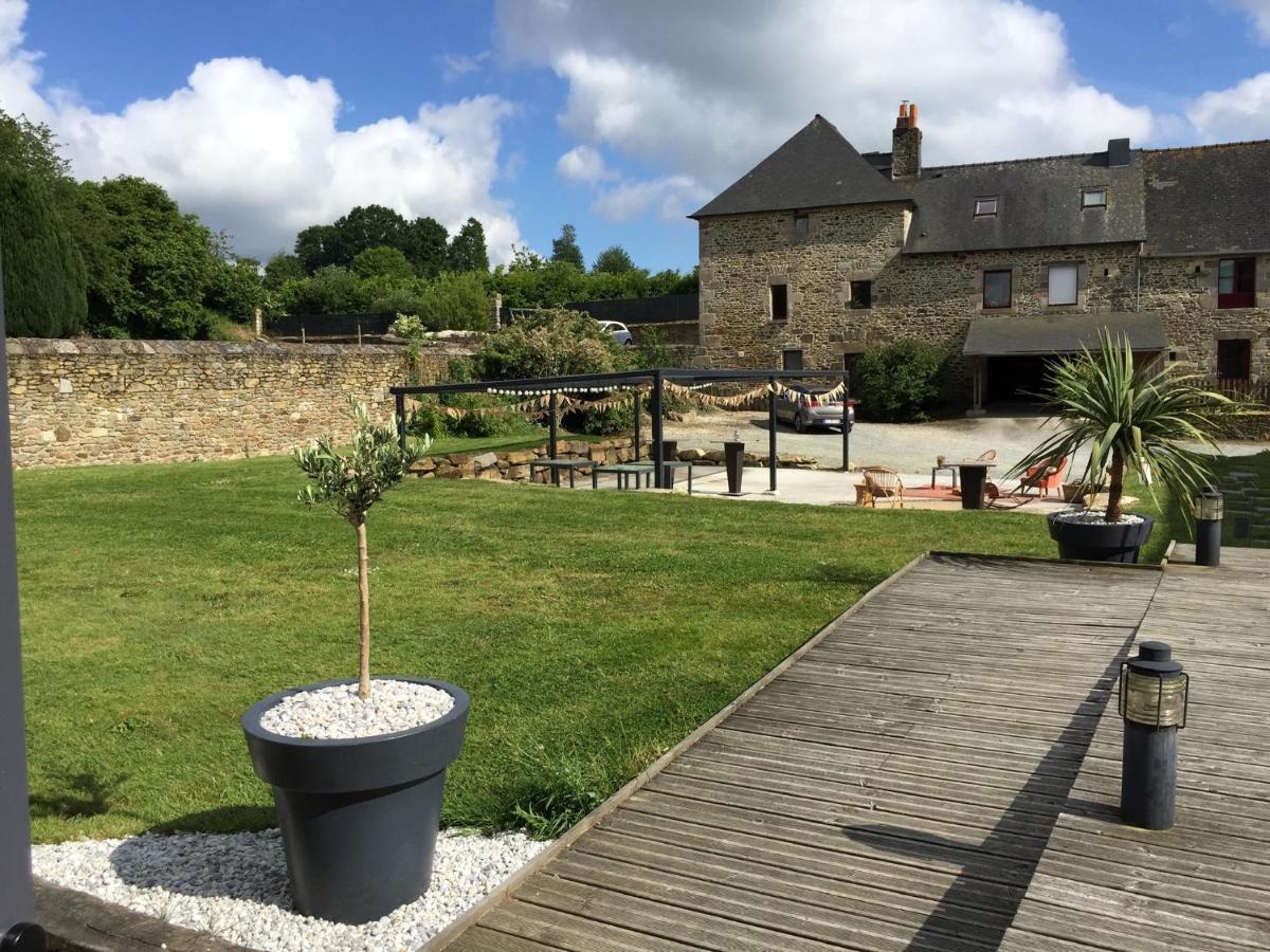 Maison D'Hotes & Gites Domaine De La Garaye ディナン エクステリア 写真